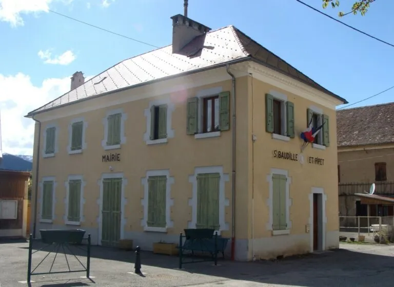Saint-Baudille-Et-Pipet  (38710)